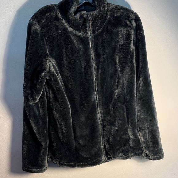 Women's Green Faux Fur Jacket - Picture 1 of 1